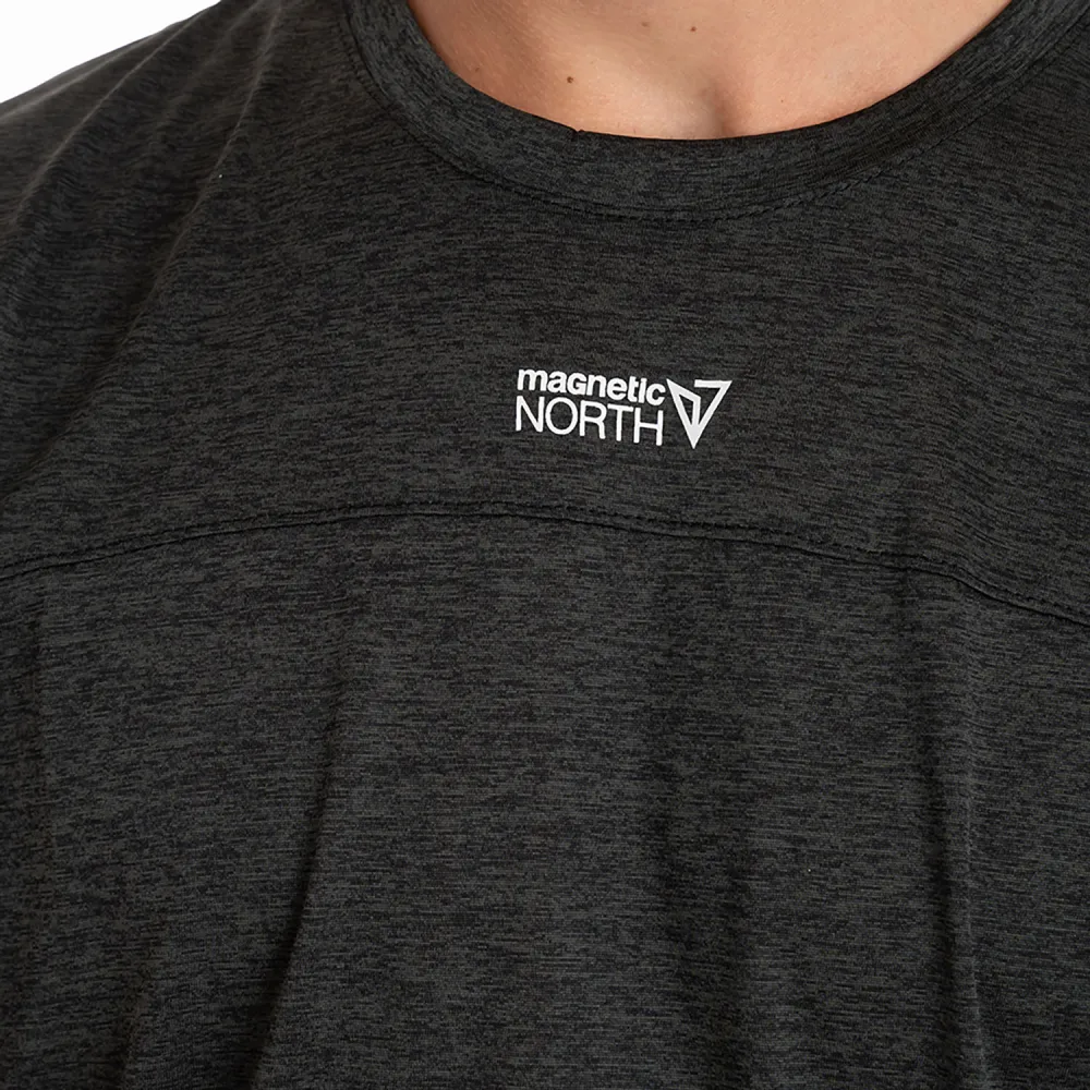 MAGNETIC NORTH PERFORMANCE T-SHIRT