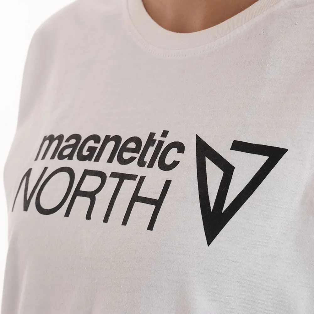 MAGNETIC NORTH GRAPHIC T-SHIRT