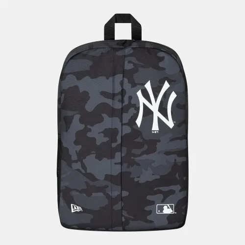 New Era New York Yankees MLB Zip Down Camo Bag (60357006)