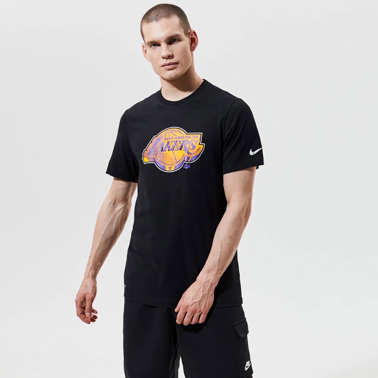 LOS ANGELES LAKERS EARNED EDITION T-SHIRT ΜΑΥΡΟ