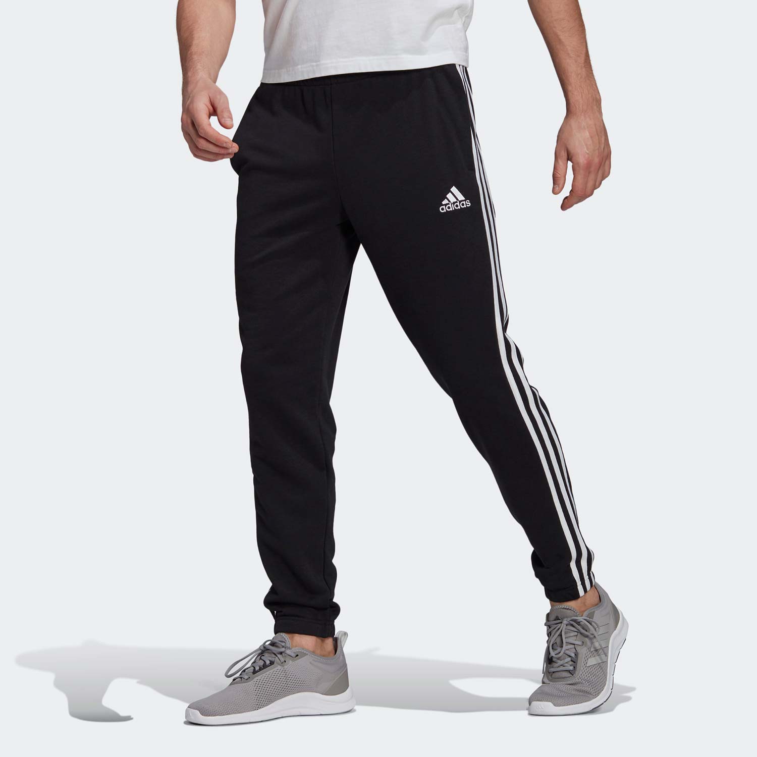 ESSENTIALS FRENCH TERRY TAPERED 3-STRIPES PANTS ΜΑΥΡΟ
